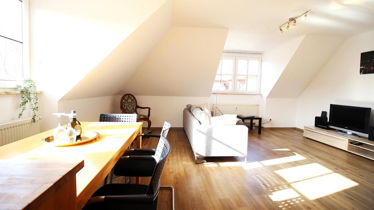 Homie Stay Zell - Apartment Mit Privatparkplatz Zell am Main Zewnętrze zdjęcie